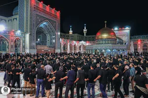 عزاداری سنتی شب دهم محرم در &laquo;حسینیه حرم&raquo;
