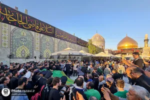 تشرف کاروان سفیران امام رضا علیه&zwnj;السلام به حرم امامین عسکریین