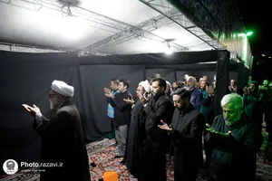 بازدید تولیت آستان قدس رضوی از موکب های خدمت رسان به زائرین پیاده حضرت رضا علیه السلام