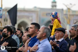 آیین چهارپایه خوانی در سالروز شهادت امیرالمومنین علیه السلام در حرم مطهر رضوی - 1