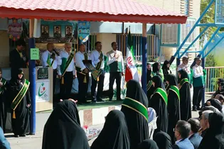 آغاز سال تحصیلی متفاوت برای ۴ فرزند شهید جنگ رمضان در اصفهان + گزارش ویدئویی