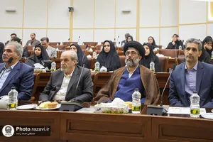 رونمایی از نسخه چاپ برگردان &laquo;روزنامه ادب&raquo;