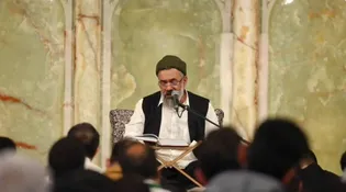 طنین مناجات شبانگاهی زائران حرم مطهر رضوی در شب‌های ماه مبارک رمضان