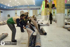 اهدای فرش&zwnj;های آستان قدس رضوی به مصلی المهدی زابل