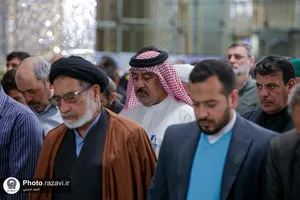 حضور شیوخ عشایر عراق در نماز جمعه حرم مطهر رضوی