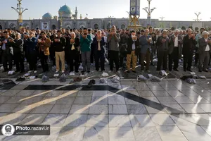 اقامه نماز عید سعید فطر در حرم مطهر رضوی - 1