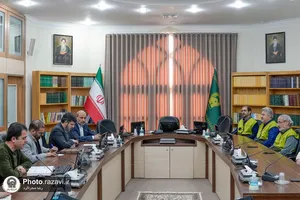 مراسم اهداء احکام سرکشیک&zwnj;ها و معاونین کشیک&zwnj;های &laquo;خدمت علمی&raquo; در آستان قدس رضوی