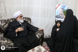 دیدار تولیت آستان قدس رضوی با خانواده شهدای حملات تروریستی رژیم صهیونیستی-2
