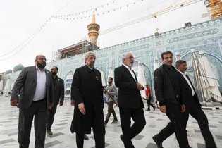 بازدید تولیت آستان مقدس علوی از فعالیت‌های عمرانی حرم مطهر رضوی