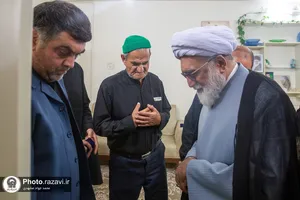 دیدار تولیت آستان قدس رضوی با خانواده&zwnj;های شهیدان سید مصطفی جعفری و مرتضی میثمی