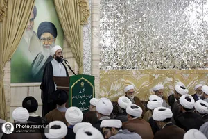 نشست جمعی از اساتید و فضلای حوزه علمیه خراسان با تولیت آستان قدس رضوی