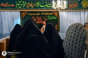 تشرف جمعی از بانوان سرپرست خانواده قمی به حرم مطهر رضوی