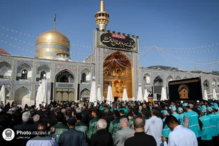 نغمه‌های سوگ در حریم رضوی؛ خادمان «عالم آل محمد (ع)» به سوگ امام باقر (ع) می‌نشینند