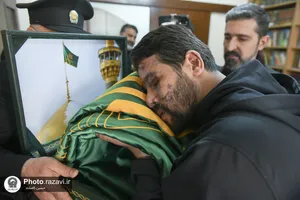 دیدار خدام حرم مطهر رضوی با خانواده شهدای لبنان