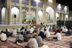 قاطعیت در برابر دشمن و مهربانی با مؤمنان؛ شاخصه‌های پیروان پیامبر (ص)