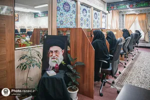 پاسخگویی تلفنی معاون برنامه&zwnj;ریزی و مطالعات سازمان عمران و نگهداری حرم مطهر رضوی به مخاطبان سامانه ۱۳۸