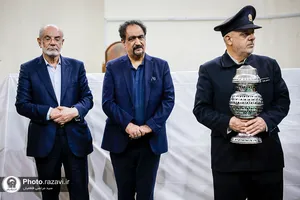 تحویل اقلام اهدایی آستان قدس به دانشگاه علوم پزشکی مشهد