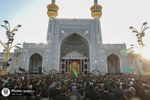 آیین چهارپایه خوانی روز شهادت امام رضا علیه&zwnj;السلام در حرم مطهر رضوی -2