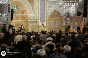 مناجات خوانی سحر&zwnj;گاهی ماه مبارک رمضان در حرم مطهر رضوی