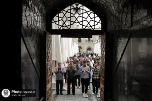 اقامه نماز عید قربان در حرم مطهر رضوی