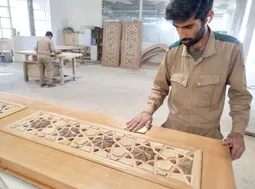 پیشرفت ۹۰ درصدی پروژه ساخت درب‌های رواق امام حسین (ع)