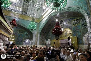 آیین تعویض پرچم گنبد و پوش ضریح مطهر حضرت رضا علیه&zwnj;السلام به مناسبت حلول ماه ربیع&zwnj;الاول