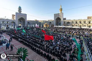 آیین تعویض پوش ضریح منور رضوی در آستانه ماه محرم
