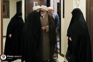 دیدار تولیت آستان قدس رضوی با خانواده شهدای جنگ رمضان-2