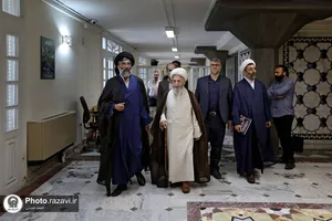 بازدید آیت الله سبحانی از کتابخانه آستان قدس رضوی