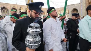 کاروان پیاده یزد