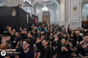تشرف زائران کشور آذربایجان به حرم مطهر رضوی
