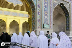 تشرف مددجویان موسسه خیریه توانبخشی همدم فتح المبین به حرم مطهر رضوی