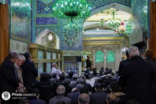 مضجع نورانی امام رضا (ع) غبارروبی شد