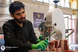 خدمت رسانی به زائران اربعین حسینی در مهران