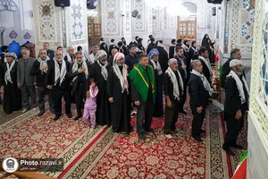تشرف خانواده شهدای جنگ رمضان استان خوزستان به حرم امام رضا علیه&zwnj;السلام
