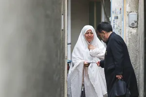 توزیع دعوتنامه افطاری حرم مطهر رضوی در مشهد