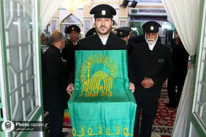 حضور خدام حرم مطهر رضوی در آیین غبارروبی امامزادگان سیدناصر و سیدیاسر