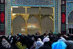 روایت اشک و شوق زائران پیاده در شب شهادت امام رضا (ع)
