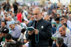 قرائت دعای پرفیض عرفه در حرم مطهر رضوی-2