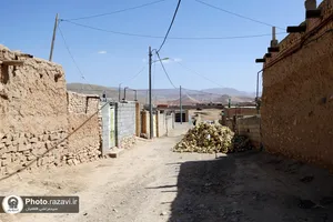 خدمت&zwnj;رسانی آستان قدس رضوی در روستای هندل آباد