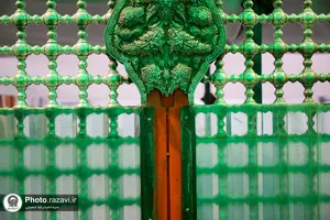 پروژه مرمت و بازسازی پنجره رواق حضرت معصومه(س)