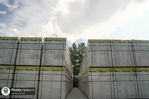 بازدید کارکنان آستان قدس رضوی از کارخانه هبلکس رضوی