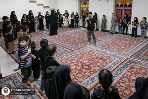 عزاداری شب عاشورای حسینی در باغ اردوگاه خاتون