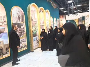 آشنایی خادمان انتظامات خواهران حرم مطهر رضوی با ابعاد نوین خدمت‌رسانی و توسعه‌ای آستان قدس رضوی