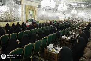 دیدار خانواده&zwnj;های شهدای جمعیت هلال احمر با تولیت آستان قدس رضوی