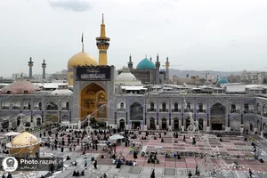 سیاه&zwnj;پوشی حرم مطهر رضوی به مناسبت شهادت حضرت علی(علیه&zwnj;السلام)
