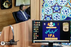 پاسخگویی تلفنی مدیر مرکز خادمیاری بنیاد کرامت رضوی به مخاطبان سامانه ۱۳۸
