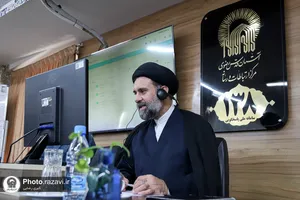 پاسخگویی تلفنی مدیر مرکز قرآن کریم آستان قدس رضوی به مخاطبان سامانه ۱۳۸