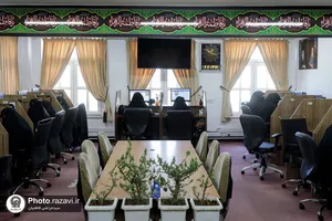 پاسخگویی تلفنی رئیس دانشگاه علوم اسلامی رضوی به مخاطبان سامانه ١٣٨