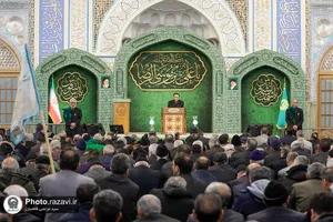 تشرف کاروان 4500 نفره آذربایجان شرقی به حرم مطهر رضوی
